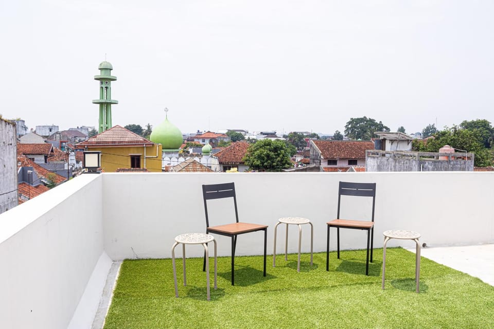 Property building, Balcony/Terrace