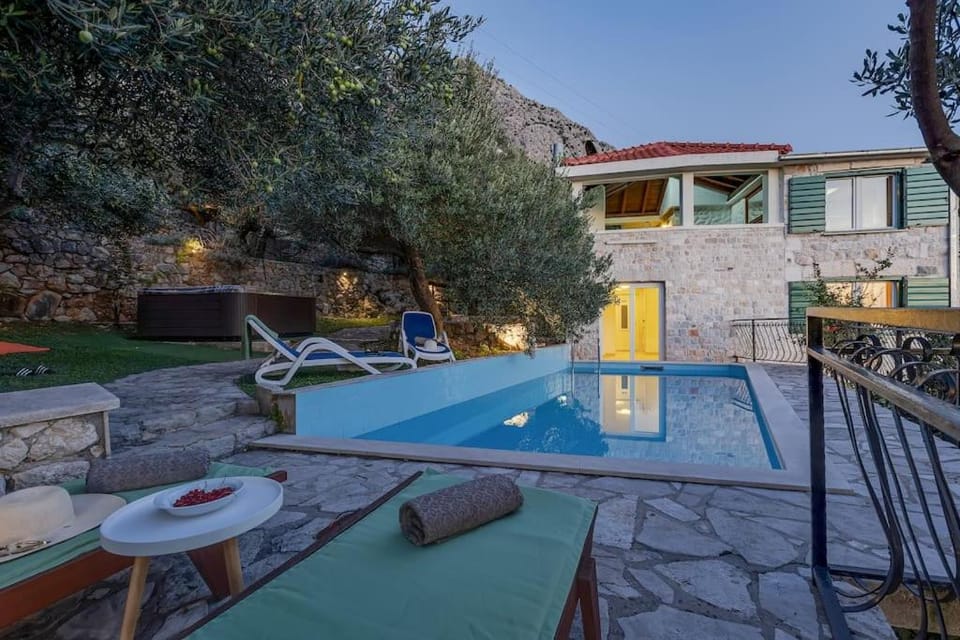 Villa Sanja - Makarska Exklusiv Villa in Makarska