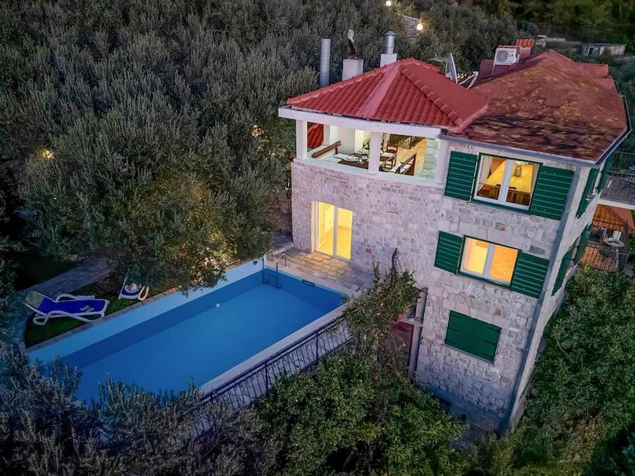Villa Sanja - Makarska Exklusiv Villa in Makarska