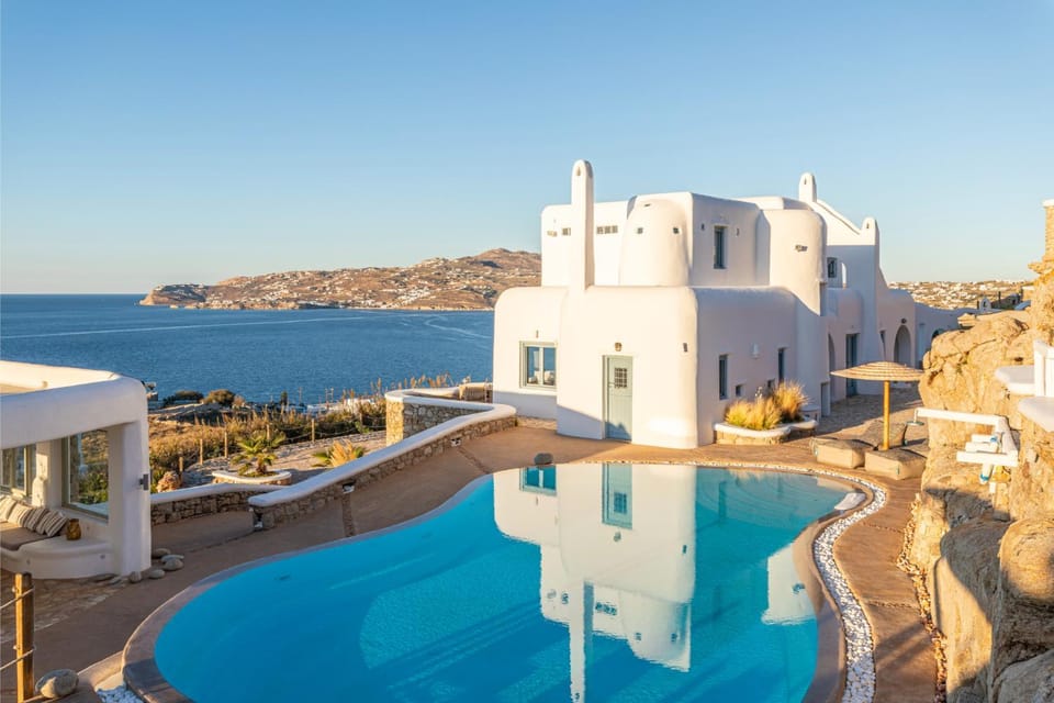 Property building, Day, Pool view, Sea view, Swimming pool