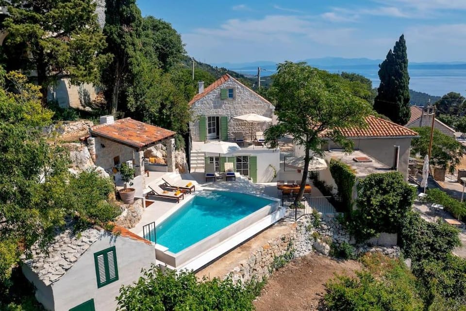 Villa Montes - Makarska Exklusiv Villa in Makarska