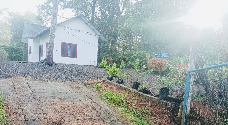 Munnar Hills And Mist Views Chalet in Kerala