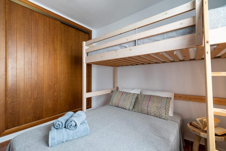 Casa Ardisia, con terraza y aparcamiento Apartment in Comarca Metropolitana de Almería