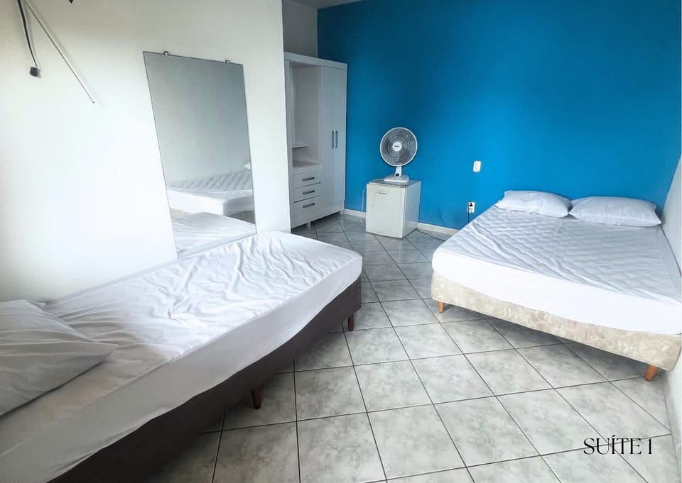 "5 Bedrooms/Dormitorios | Pool/Piscina | Barbecue/Parrilla | Pool Table/Billar – Anchieta" House in Anchieta