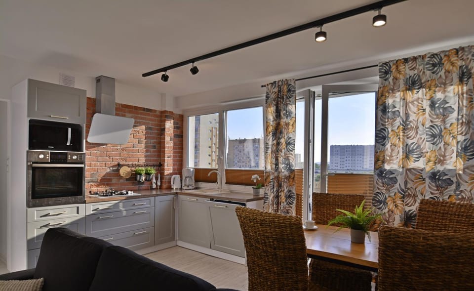 Kitchen or kitchenette, Living room, Seating area, Dining area, oven, stove