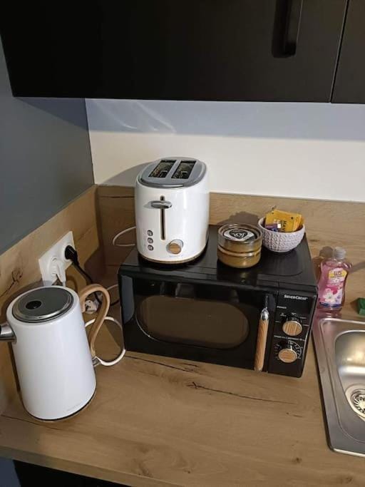 Coffee/tea facilities, Kitchen or kitchenette, toaster