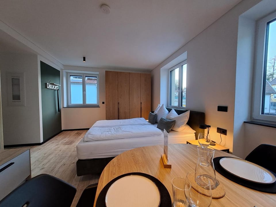 Living room, Bedroom, kitchen