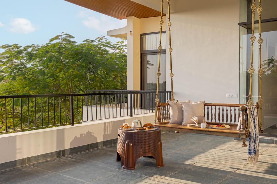 Patio, Day, View (from property/room), Balcony/Terrace, Living room, Seating area, Dining area