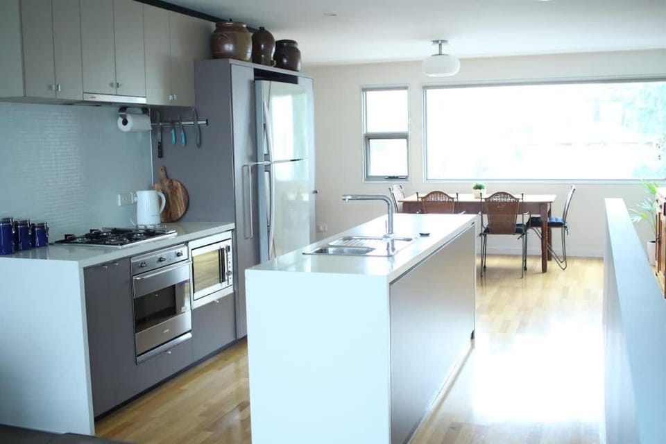 Cataract 7 - CBD 2 Br Free Parking Apartment in Launceston
