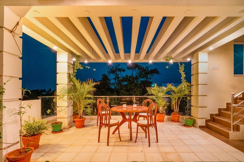 Balcony/Terrace, Garden view