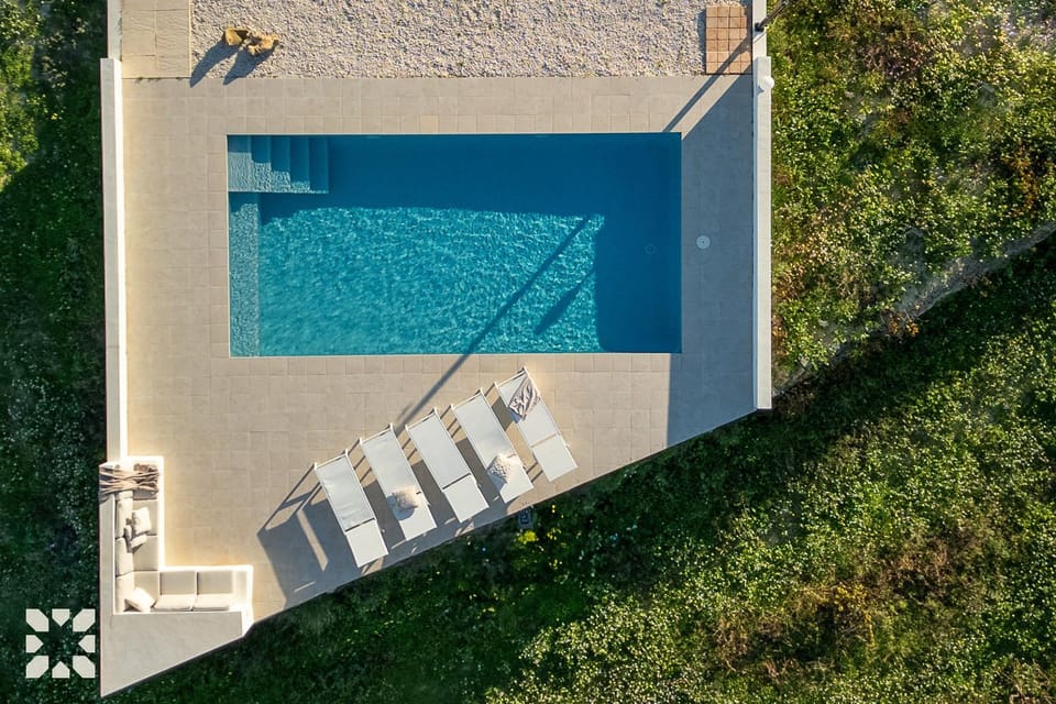 Day, Garden, Garden view, Pool view, Swimming pool, sunbed