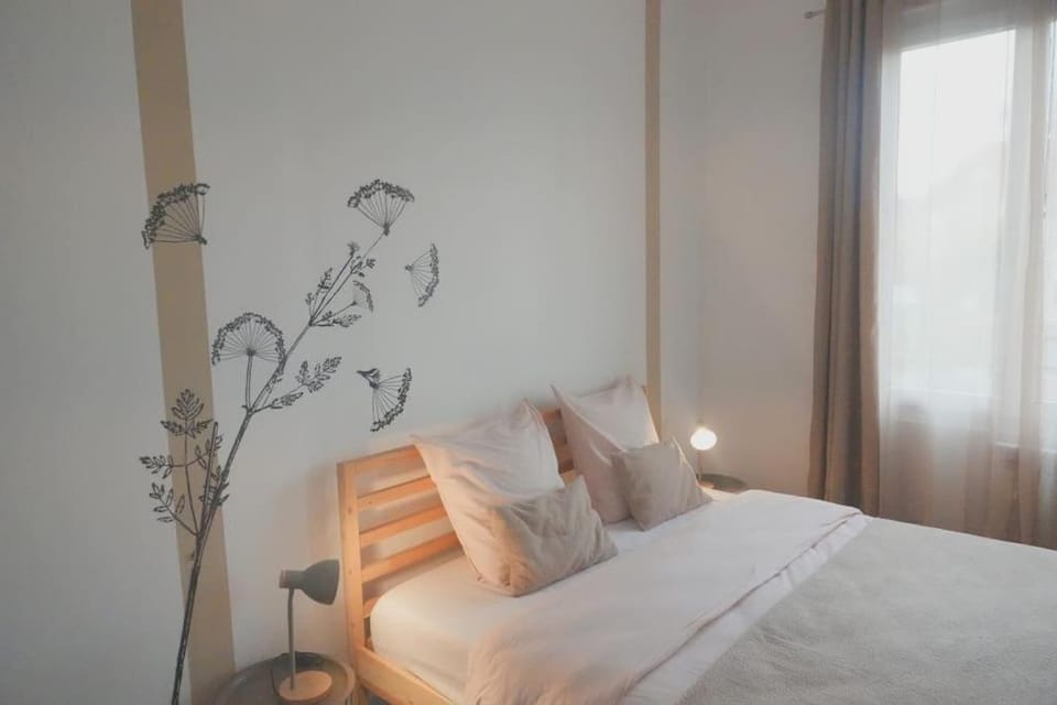 Visiter et travailler près de Paris - Kalula Apartment in Île-de-France