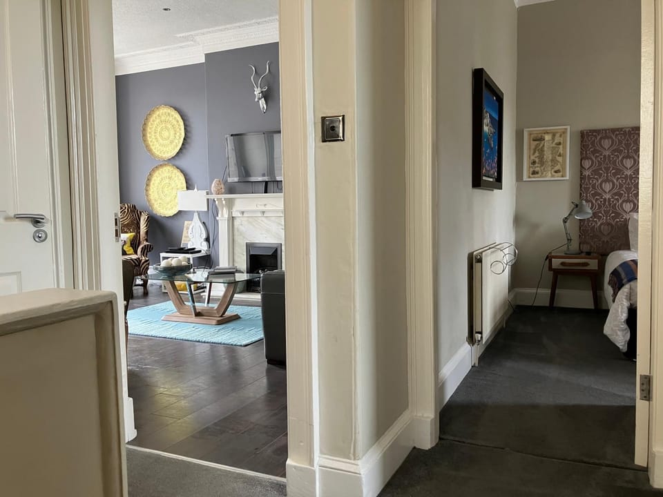 Living room, Bedroom
