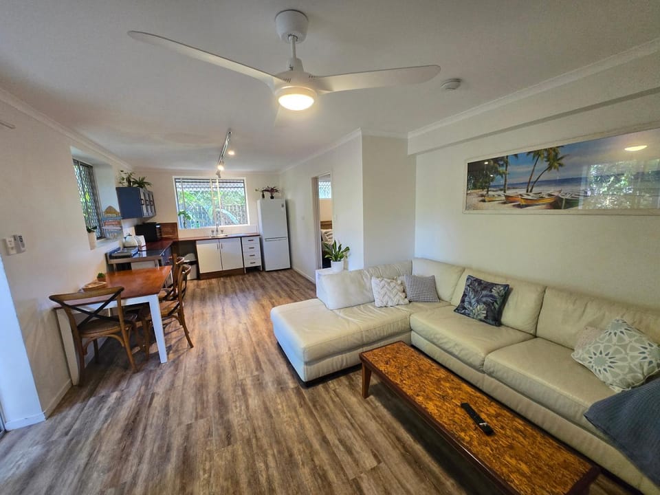 Bruns Beach Garden Apartment - Central, Comfortable & Close to the beach Apartment in Brunswick Heads