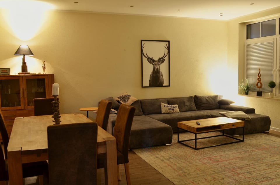 Living room, Dining area