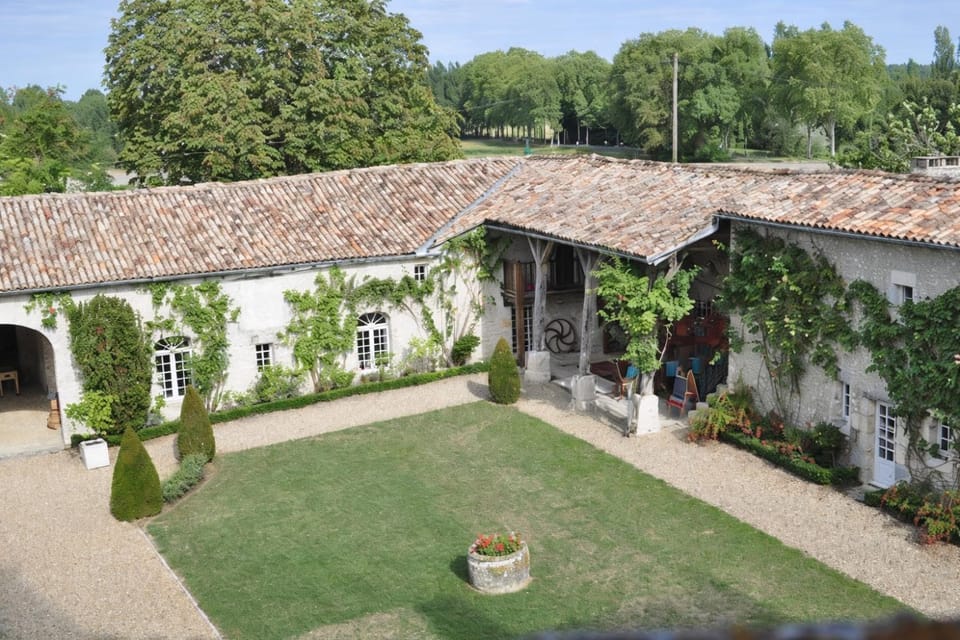 Inner courtyard view