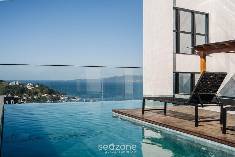 Sea view, Swimming pool