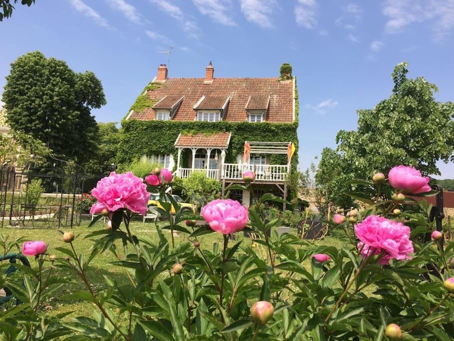 La Demeure Des Corton House in Bourgogne-Franche-Comté