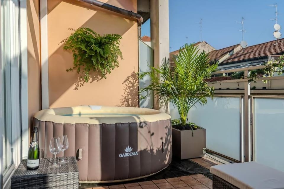 Hot Tub