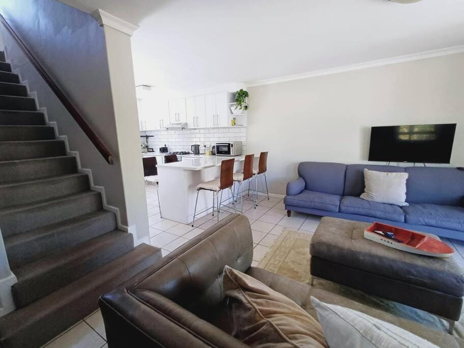 Sunshine Haven House in Cape Town