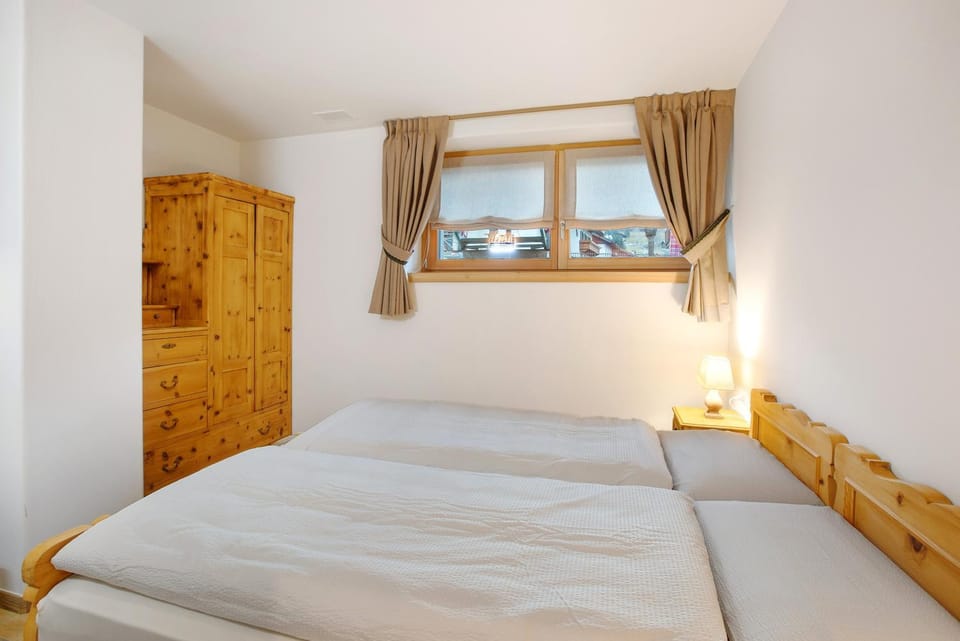 Property building, Living room, Bedroom