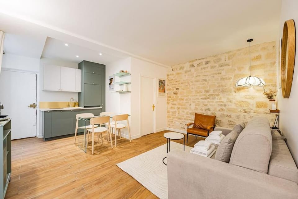 Lovely Flat-4 Pers-Sacré Cœur-Montmartre Apartment in Paris