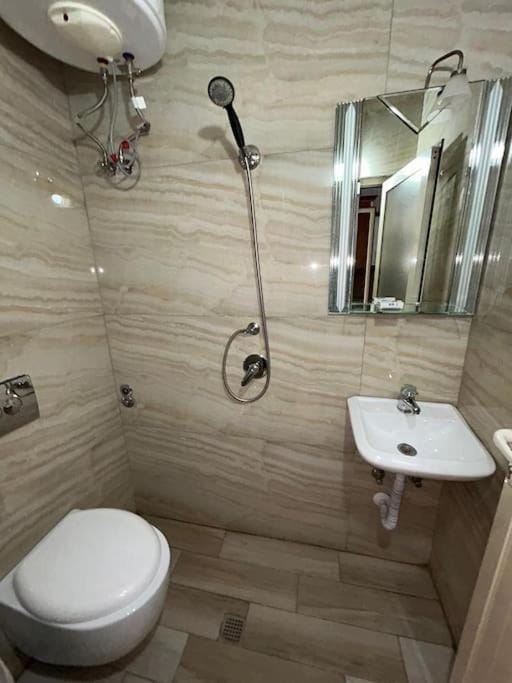Rezidenca Hasanaj 3 Apartment in Tirana County, Albania