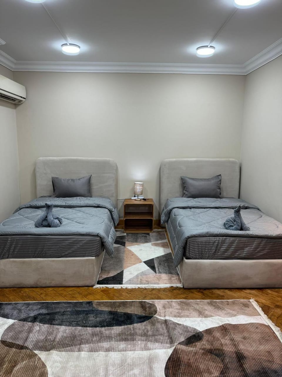 Bed, Photo of the whole room, Bedroom, air conditioner