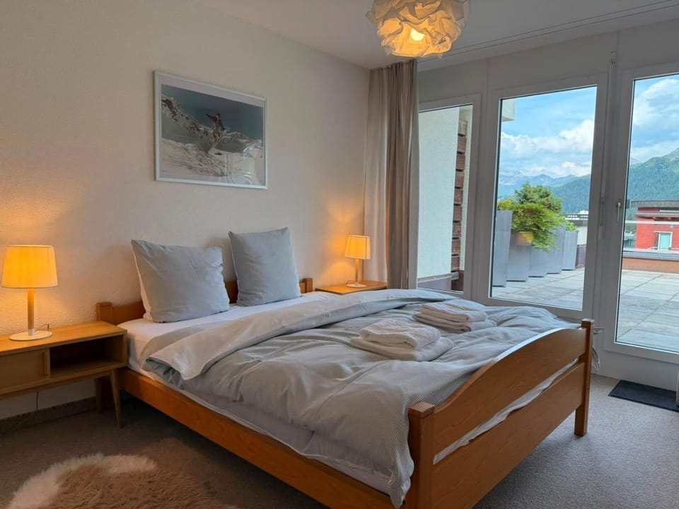 Bed, Natural landscape, Photo of the whole room, Bedroom, Mountain view, towels