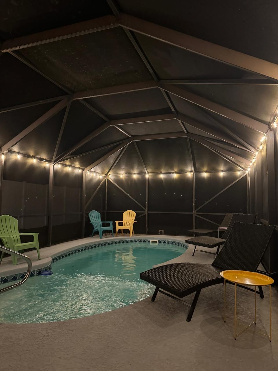 Swimming pool
