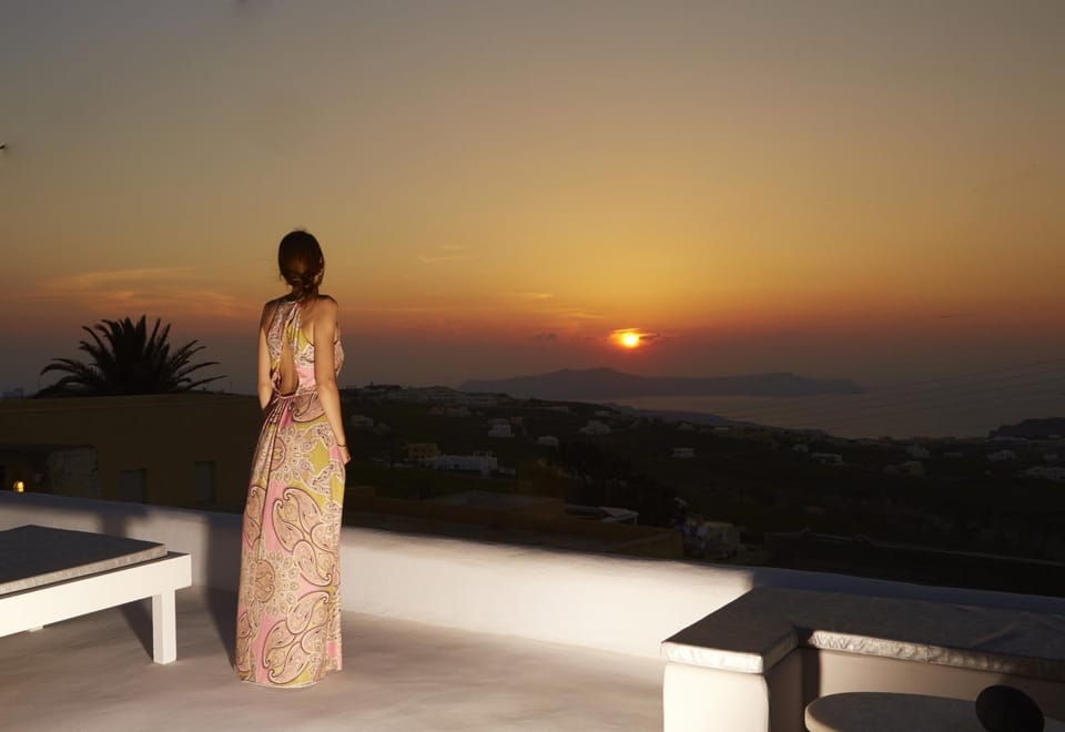 Guests, Sunset