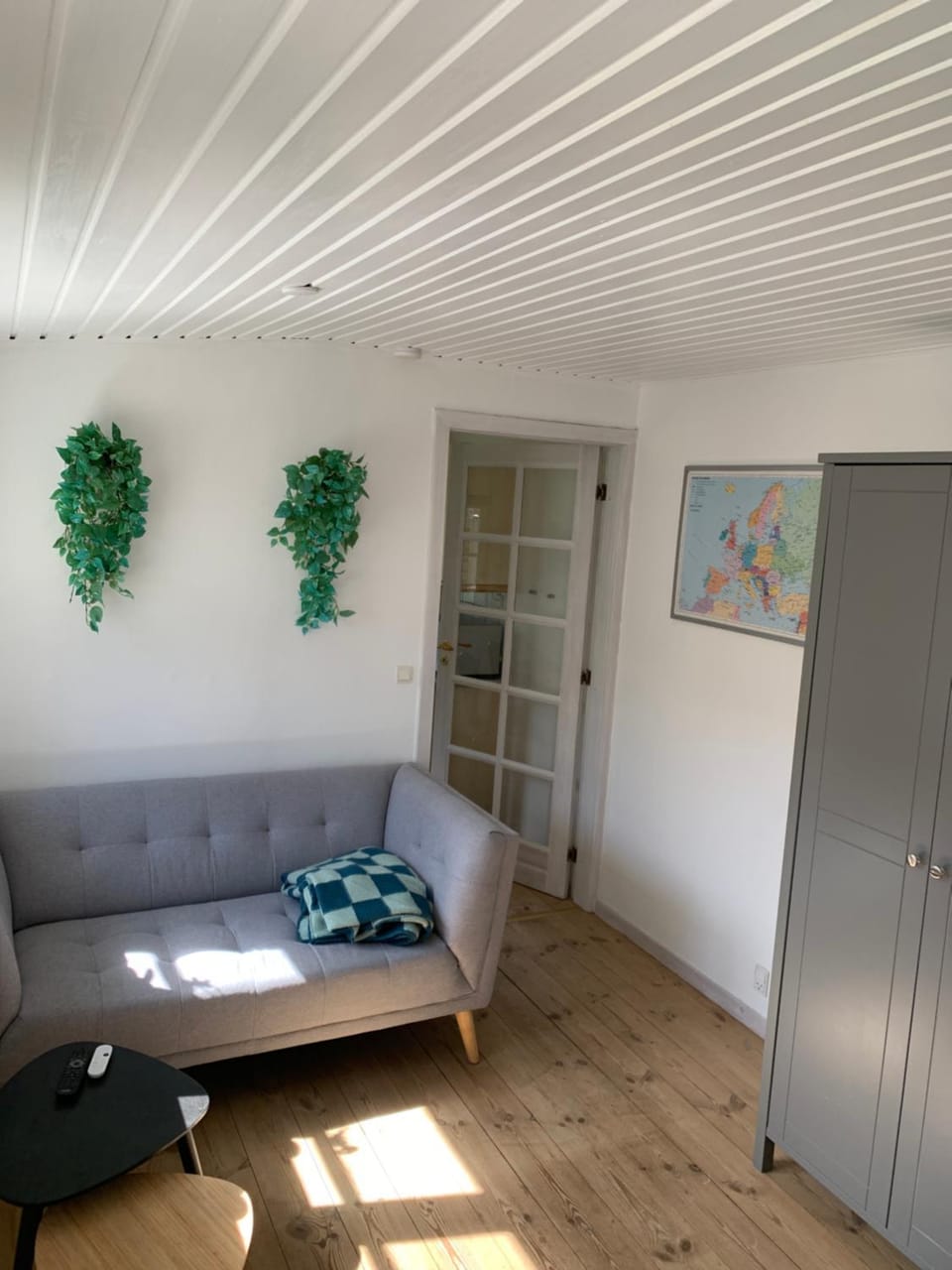 Living room, Seating area, wardrobe