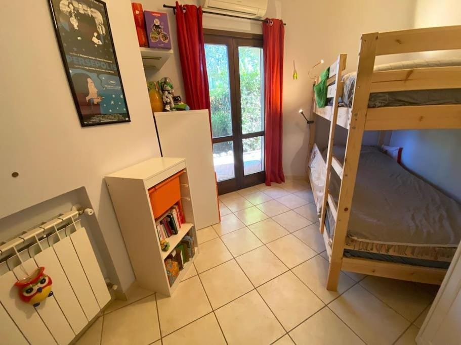 bunk bed