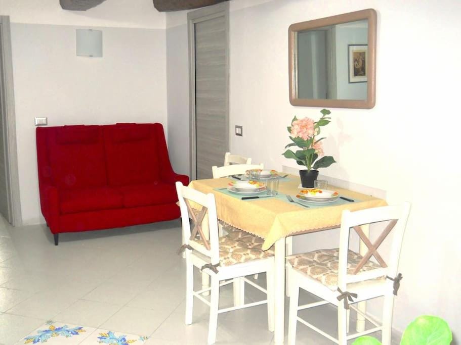 Casa di Tonia Apartment in Naples