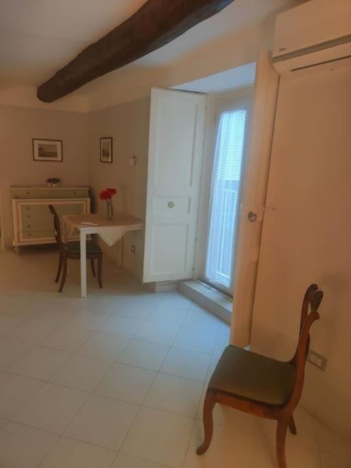 Casa di Tonia Apartment in Naples