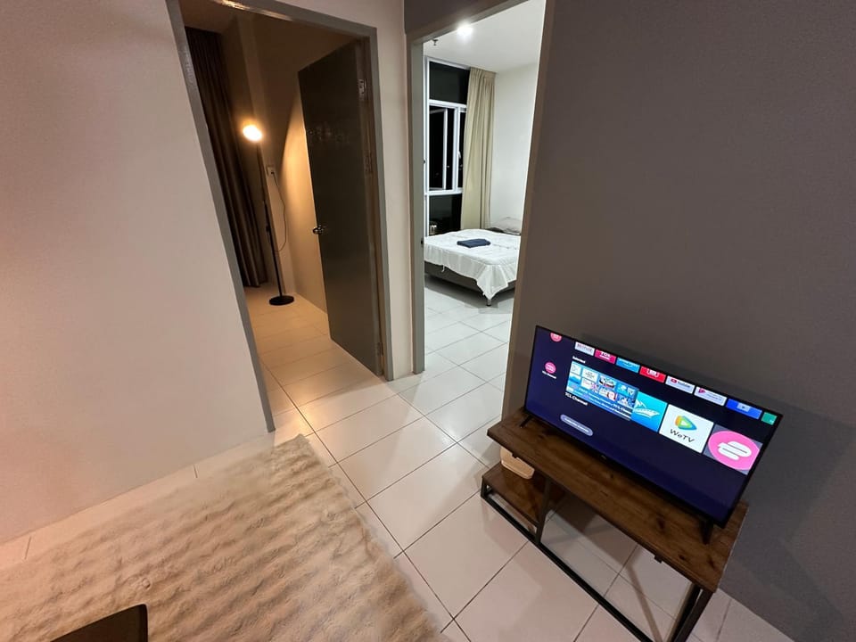Communal lounge/ TV room, TV and multimedia