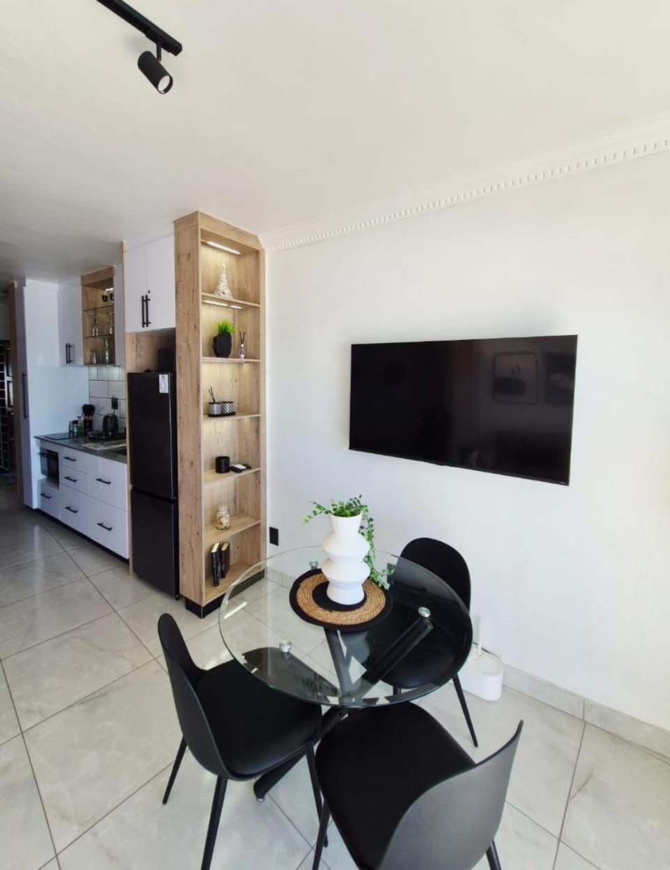 TV and multimedia, Dining area, kitchen
