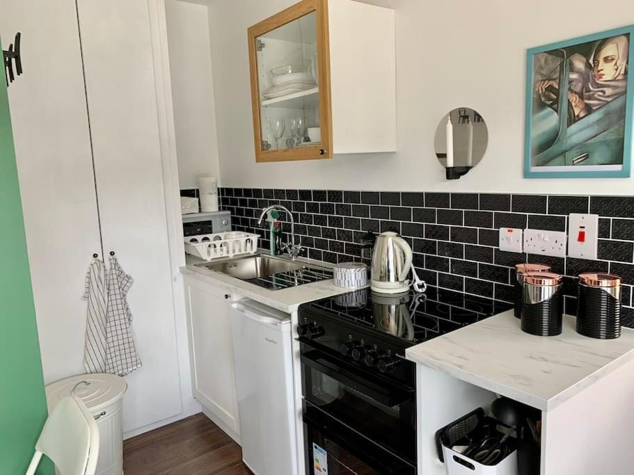 Cosy Studio Cabin set in nature with stove Cabin in County Donegal