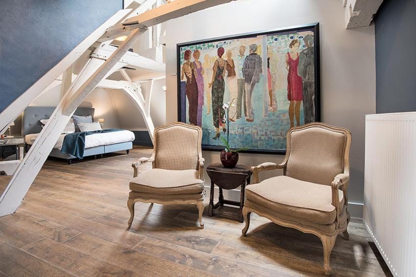 Seating area