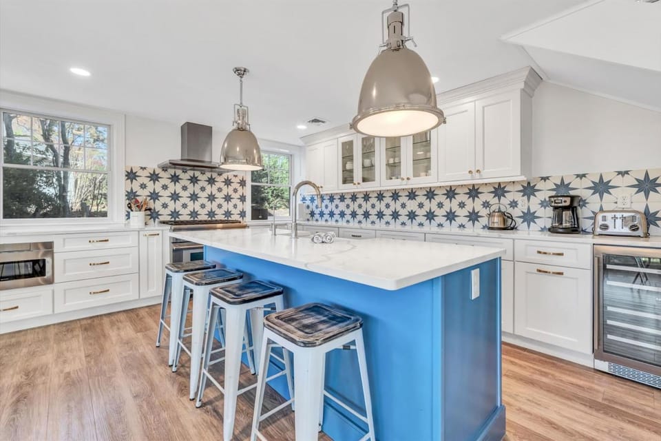 Waterfront Retreat with Private Dock and Fire Pit, Sleeps 8, Outdoor Dining, Spa-Style Primary, Gourmet Kitchen with Dual Dishwashers, Gas Fireplace, River Views, Bright Open Layout, Central AC, Perfect Coastal Escape for Families, 24 Hr Hospitality House in East Falmouth