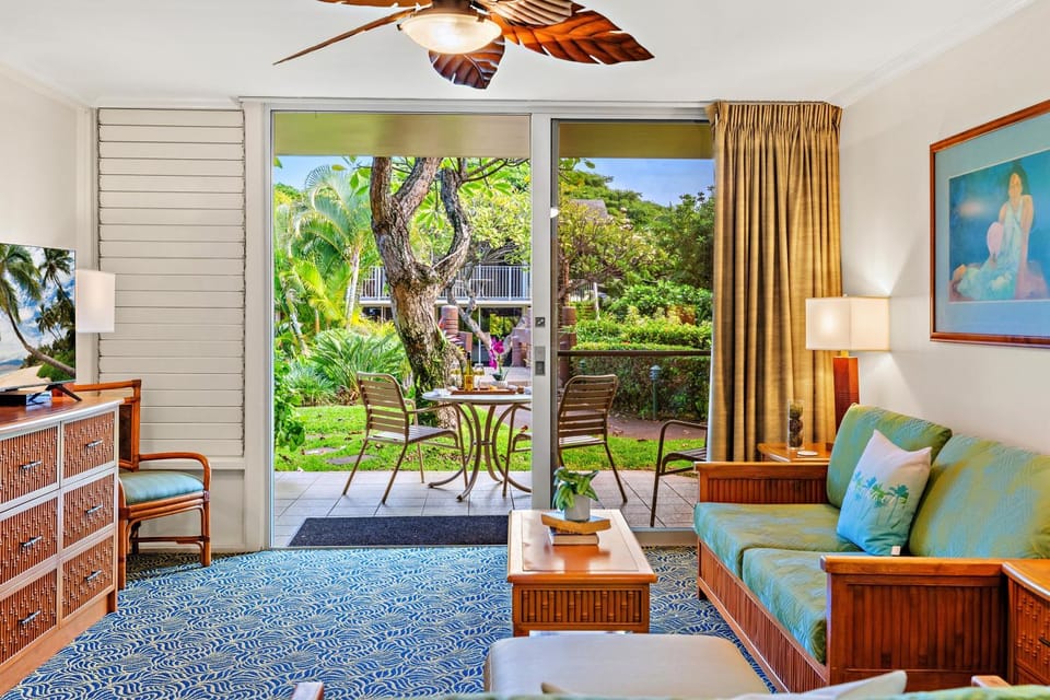 Napili Shores E135 Apartment in Kapalua