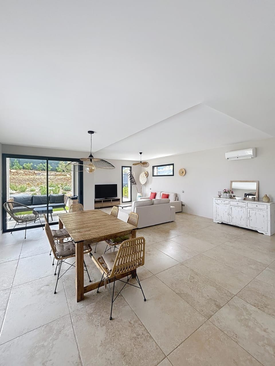Villa Capucine - Modern Villa Villa in Antibes