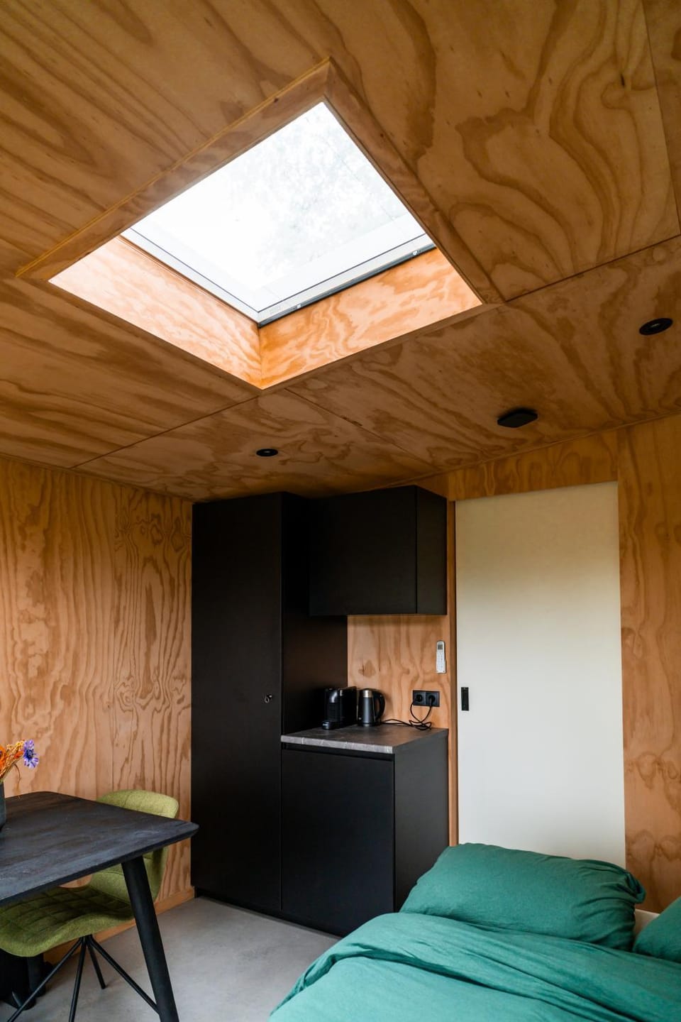 Kitchen or kitchenette, Photo of the whole room