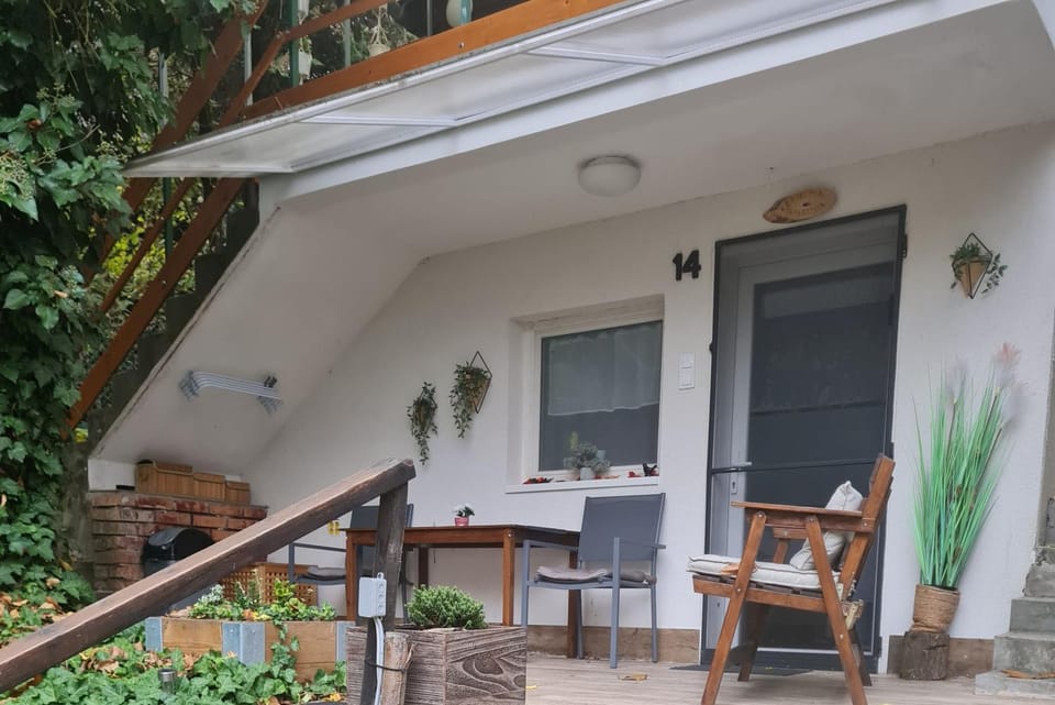 Property building, Balcony/Terrace