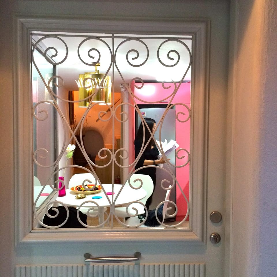 Facade/entrance, Kitchen or kitchenette, Decorative detail, Decorative detail, Dining area, Landmark view, Street view