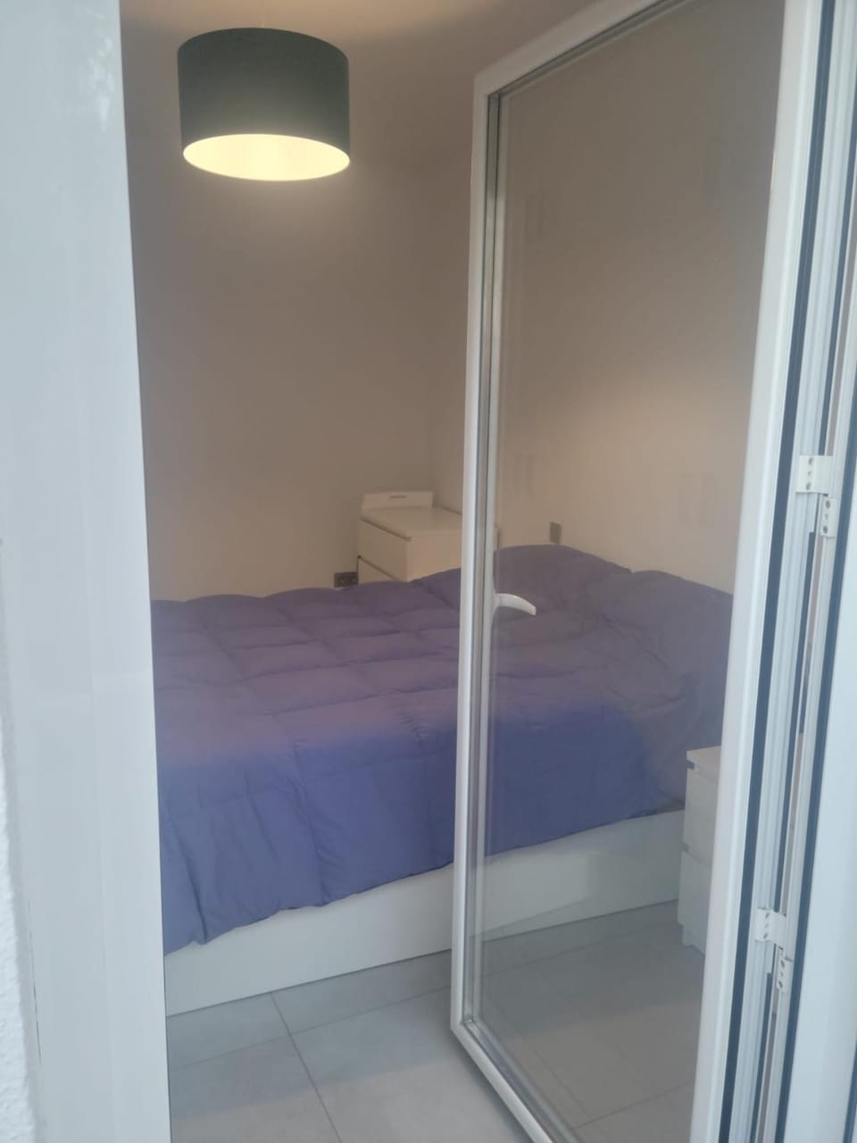 250m Chamartin, 250m plaza castilla, 3 stops Bernabeu Apartment in Madrid