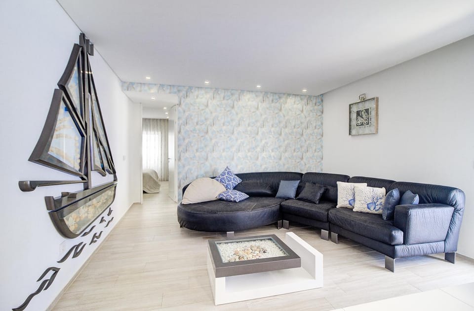 Apartamento de Luxo a 20 m da praia - ACE Algarve Apartment in Praia de Armação de Pêra