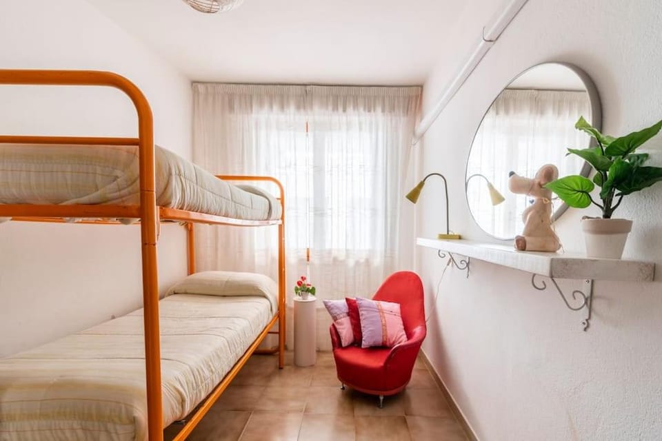 Bed, Bedroom, bunk bed