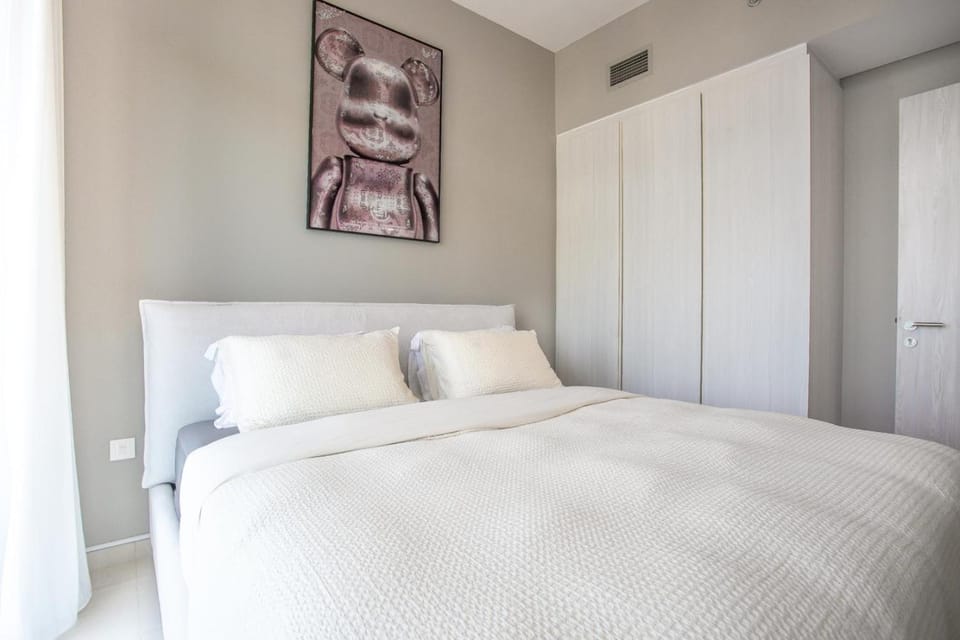 Bed, Photo of the whole room, Bedroom, wardrobe