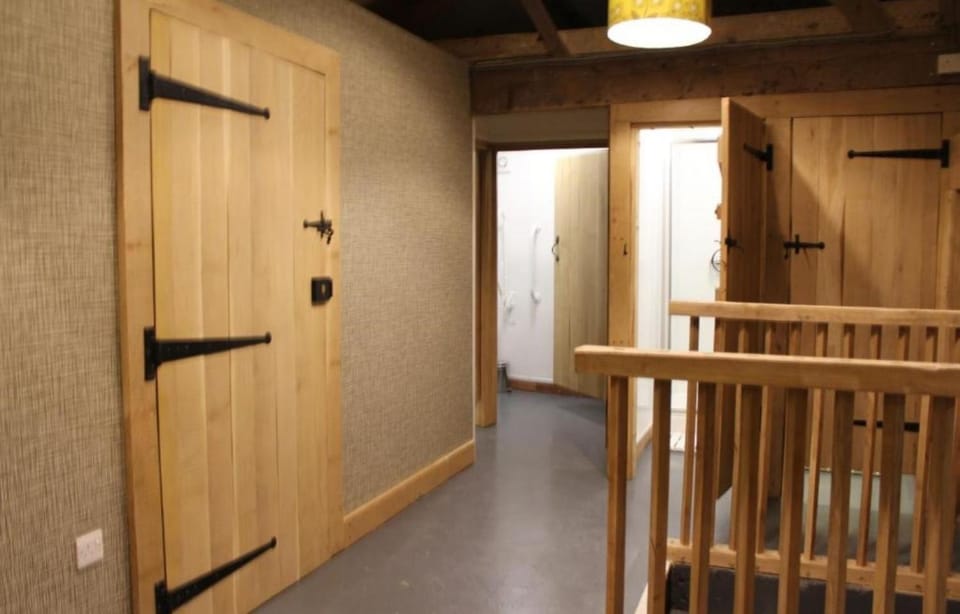 Lyde Court Country House Bed and Breakfast in England
